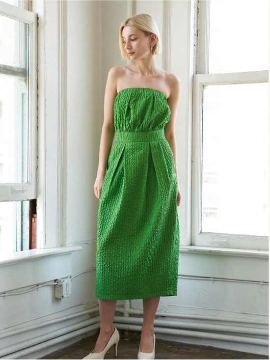 Flying Tomato Dresses & Skirts - Flying Tomato Strapless Textured Bright Green Midi Dress